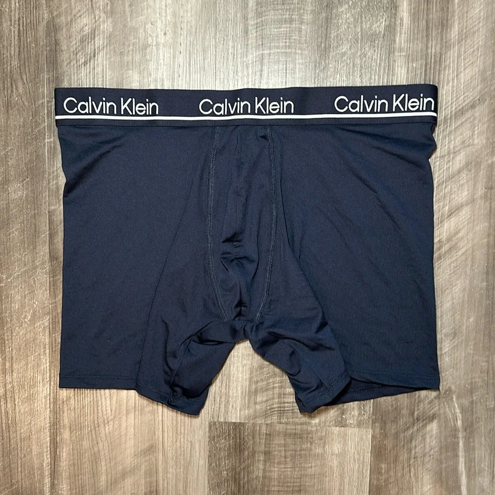 Calvin Klein Microfiber Boxer Brief - Large